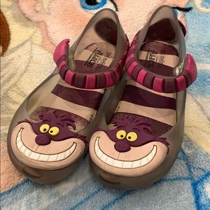 Mini Melissa Cheshire Cat size 9